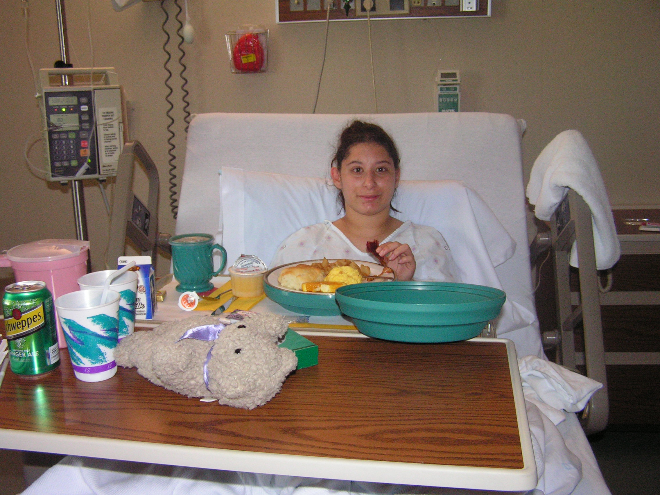 ./2005/Monica's Implant/Monica Implant 5-10 0001.JPG